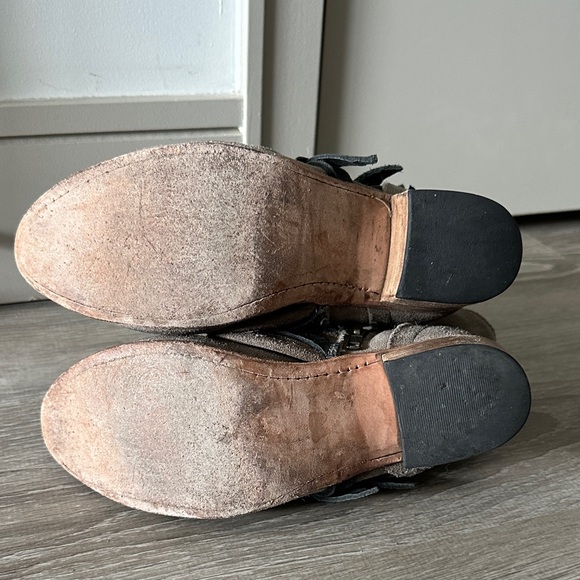 Freebird by Steven Taupe Ankle Boots with Black Straps - Picture 4 of 4